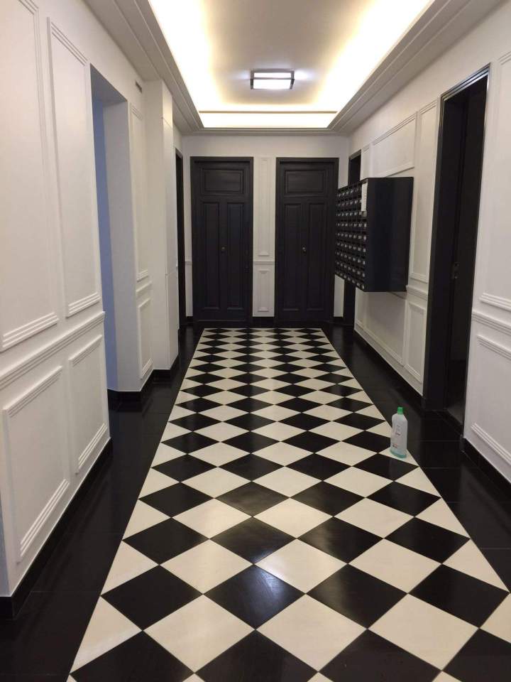 Façade en cours de rénovation Paris